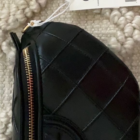 FLEMING SOFT CONVERTIBLE BELT BAG - Picture 7 of 14